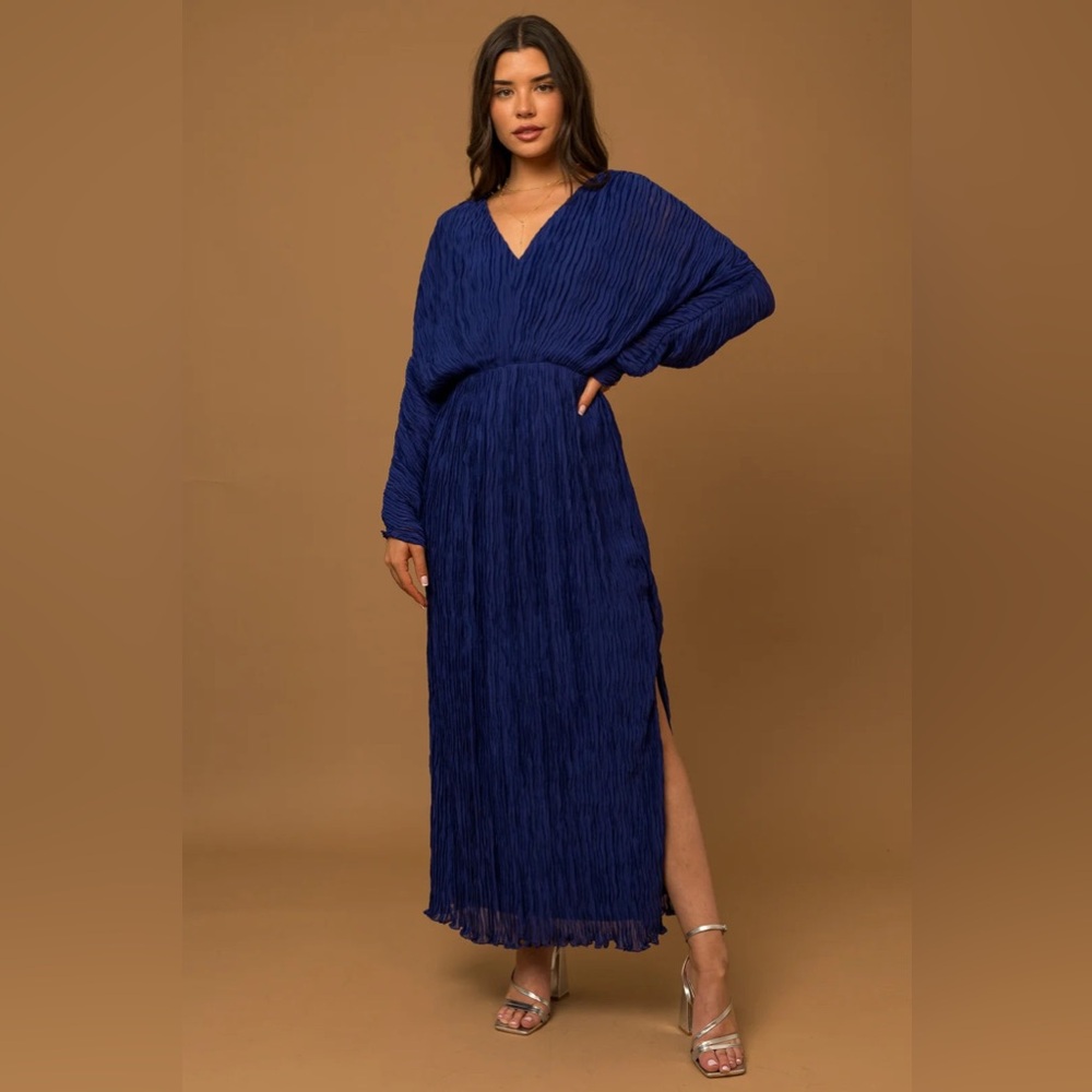 GILLI
Plisse Side Slit Ruffle Hem Open Back Maxi Dress